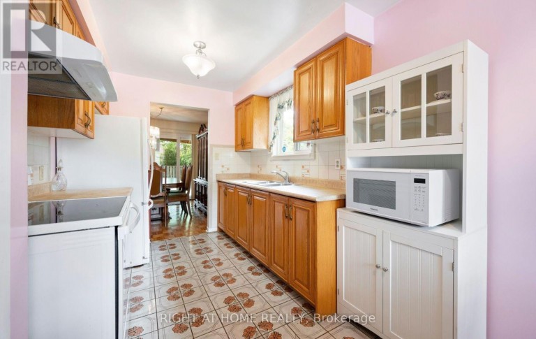 875 MESSENGER MEADOW DRIVE, Mississauga (Creditview), Ontario, L5C3T1