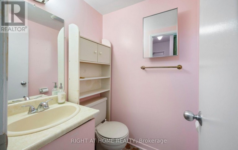 875 MESSENGER MEADOW DRIVE, Mississauga (Creditview), Ontario, L5C3T1