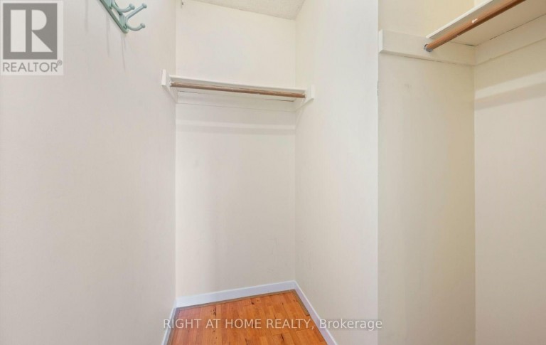 875 MESSENGER MEADOW DRIVE, Mississauga (Creditview), Ontario, L5C3T1