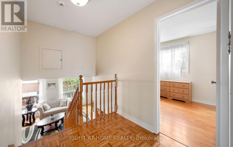 875 MESSENGER MEADOW DRIVE, Mississauga (Creditview), Ontario, L5C3T1