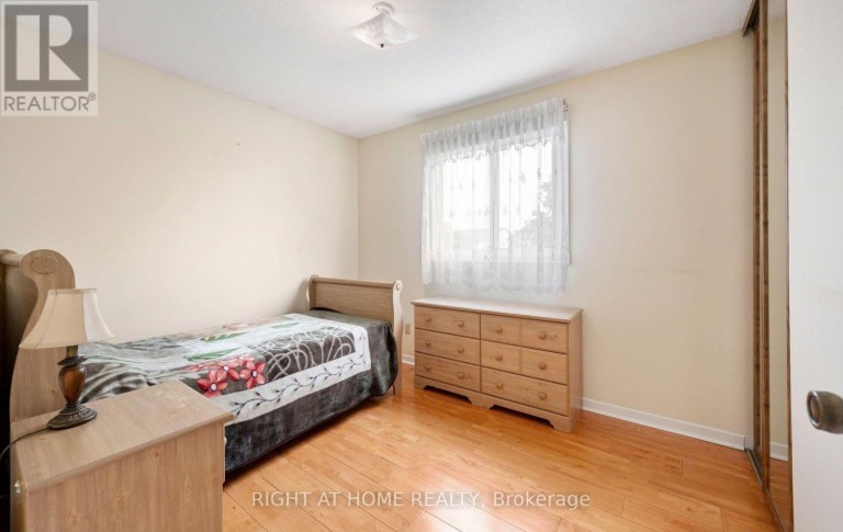875 MESSENGER MEADOW DRIVE, Mississauga (Creditview), Ontario, L5C3T1