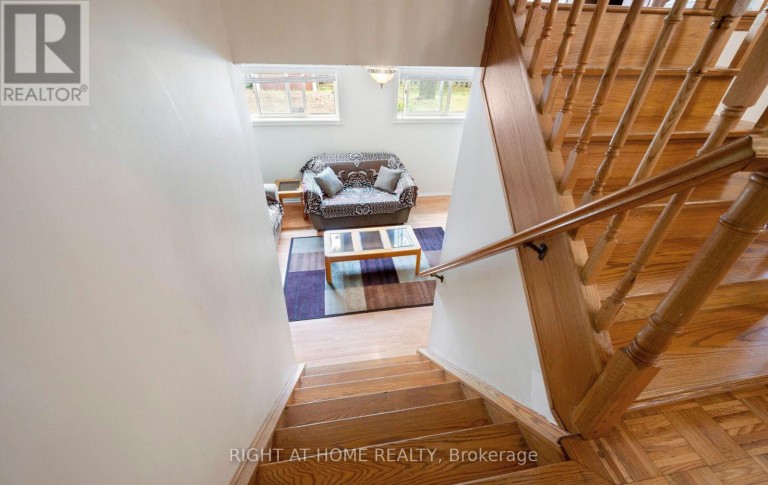 875 MESSENGER MEADOW DRIVE, Mississauga (Creditview), Ontario, L5C3T1