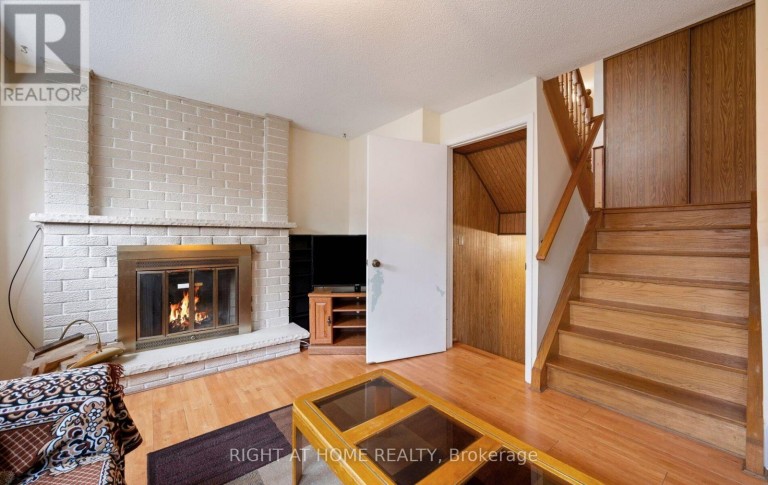 875 MESSENGER MEADOW DRIVE, Mississauga (Creditview), Ontario, L5C3T1