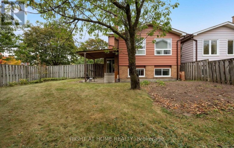 875 MESSENGER MEADOW DRIVE, Mississauga (Creditview), Ontario, L5C3T1