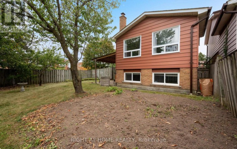 875 MESSENGER MEADOW DRIVE, Mississauga (Creditview), Ontario, L5C3T1