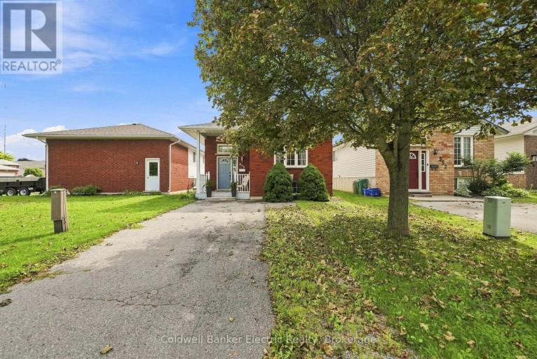854 ABBEY LANE, Peterborough (Ashburnham Ward 4), Ontario, K9H7N6