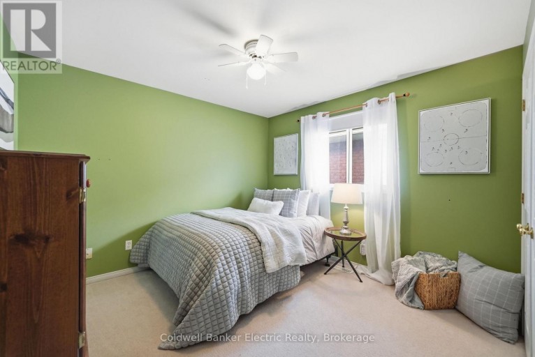 854 ABBEY LANE, Peterborough (Ashburnham Ward 4), Ontario, K9H7N6