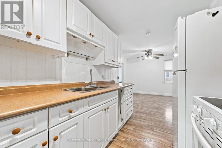9 ROGERS STREET, Prince Edward County (Picton Ward), Ontario, K0K2T0
