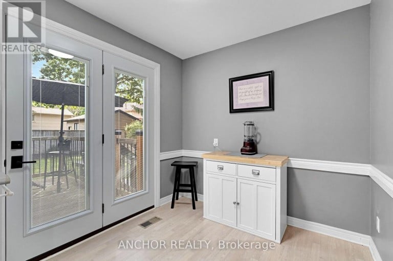684 GRIFFITH STREET, London South (South K), Ontario, N6K2W4