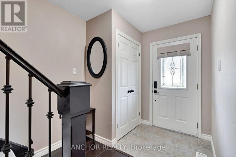 684 GRIFFITH STREET, London South (South K), Ontario, N6K2W4