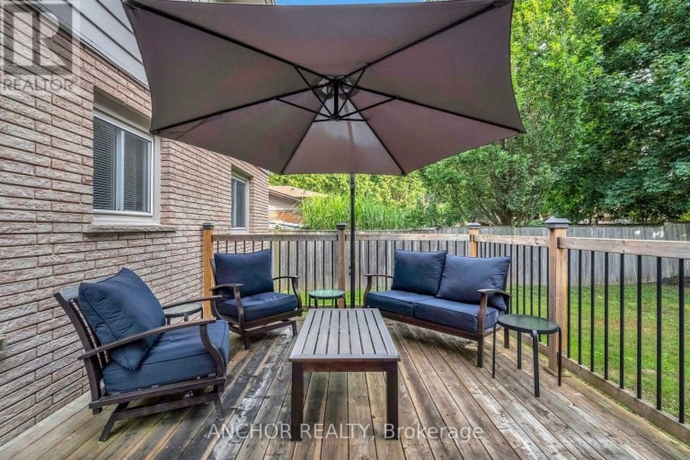 684 GRIFFITH STREET, London South (South K), Ontario, N6K2W4