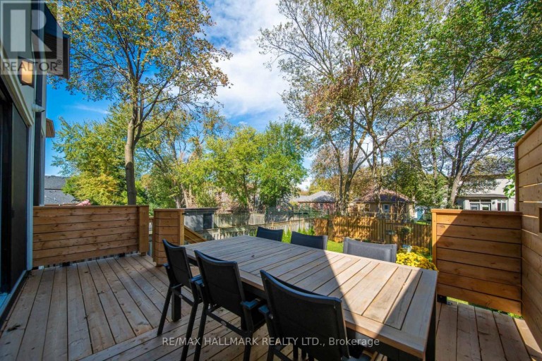 27 COLLINSON BOULEVARD, Toronto (Clanton Park), Ontario, M3H3C1