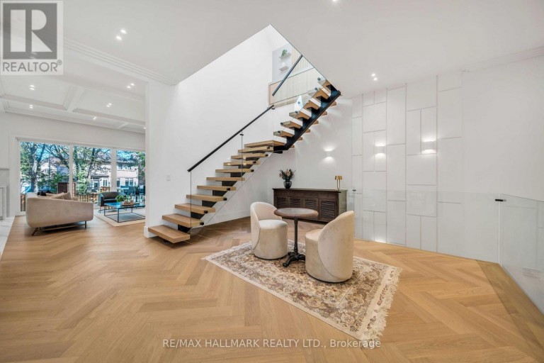 27 COLLINSON BOULEVARD, Toronto (Clanton Park), Ontario, M3H3C1