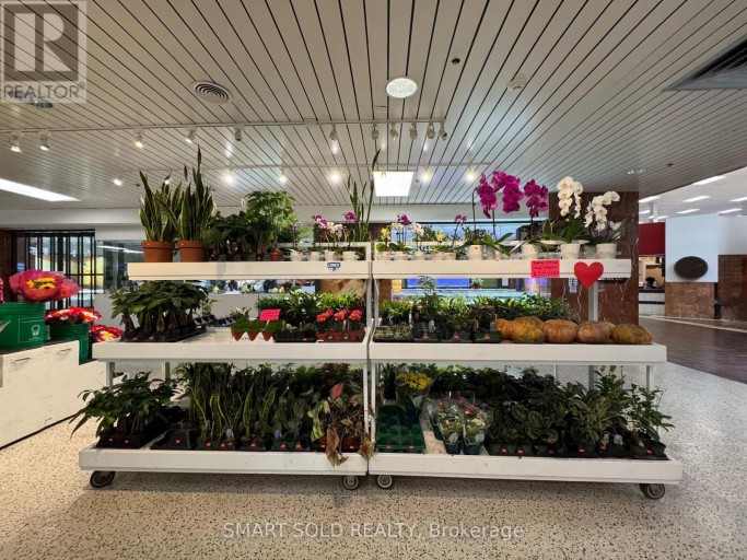114 - 45 OVERLEA BOULEVARD, Toronto (East York), Ontario, M4H1C3