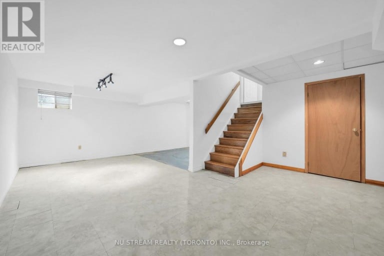 37 WINTERMUTE BOULEVARD, Toronto (Steeles), Ontario, M1W3M5