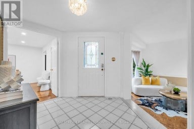 37 WINTERMUTE BOULEVARD Toronto (Steeles) Ontario photo 8