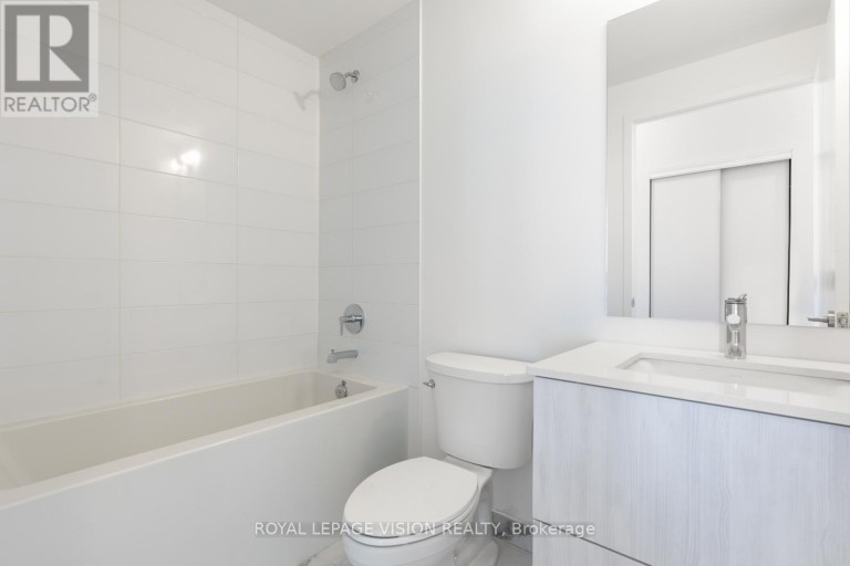 625 - 2 DAVID EYER ROAD, Richmond Hill, Ontario, L4S0N6