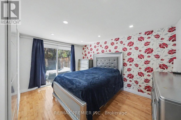 249 BRITANNIA AVENUE, Bradford West Gwillimbury (Bradford), Ontario, L3Z1A6