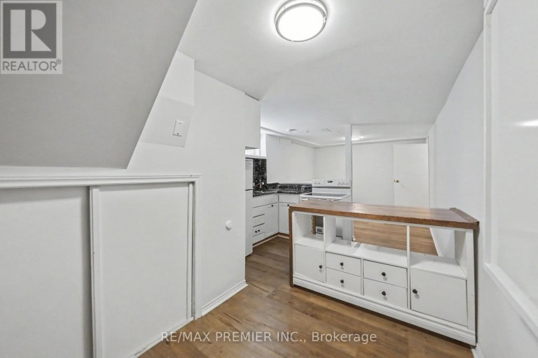 249 BRITANNIA AVENUE, Bradford West Gwillimbury (Bradford), Ontario, L3Z1A6