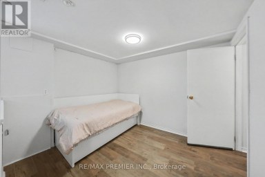 249 BRITANNIA AVENUE Bradford West Gwillimbury (Bradford) Ontario photo 36