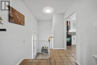 249 BRITANNIA AVENUE Bradford West Gwillimbury (Bradford) Ontario photo 4