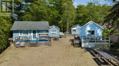 2026 TINY BEACHES ROAD S Tiny Ontario photo 1