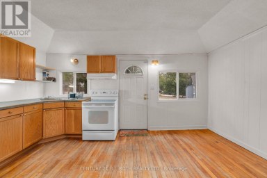 2026 TINY BEACHES ROAD S Tiny Ontario photo 17