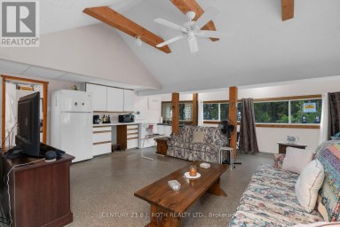 2026 TINY BEACHES ROAD S Tiny Ontario photo 20
