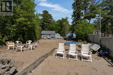 2026 TINY BEACHES ROAD S Tiny Ontario photo 4