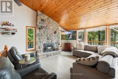 6198 HALIBURTON LAKE ROAD Dysart et al (Harburn) Ontario photo 23