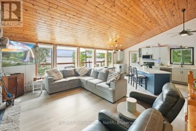 6198 HALIBURTON LAKE ROAD Dysart et al (Harburn) Ontario photo 24