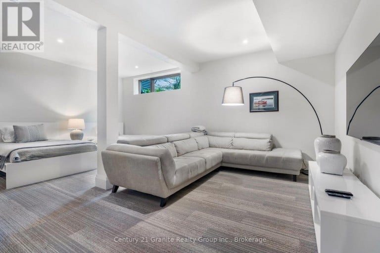 1085 GRACE ROAD, Minden Hills (Minden), Ontario, K0M2K0