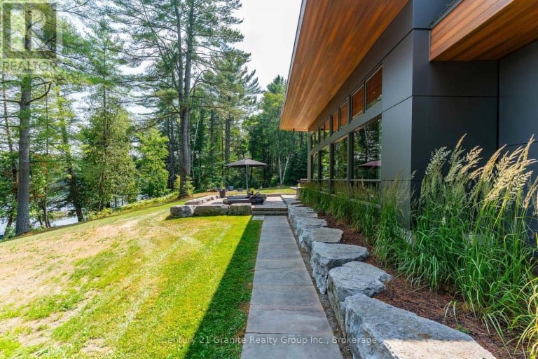 1085 GRACE ROAD, Minden Hills (Minden), Ontario, K0M2K0