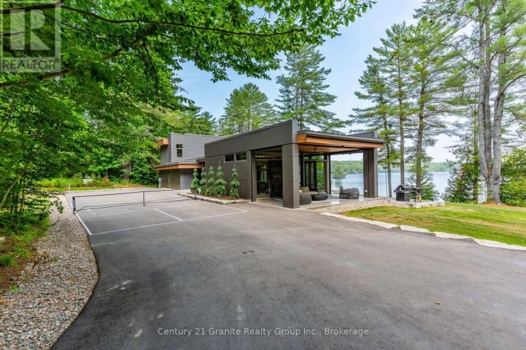 1085 GRACE ROAD, Minden Hills (Minden), Ontario, K0M2K0
