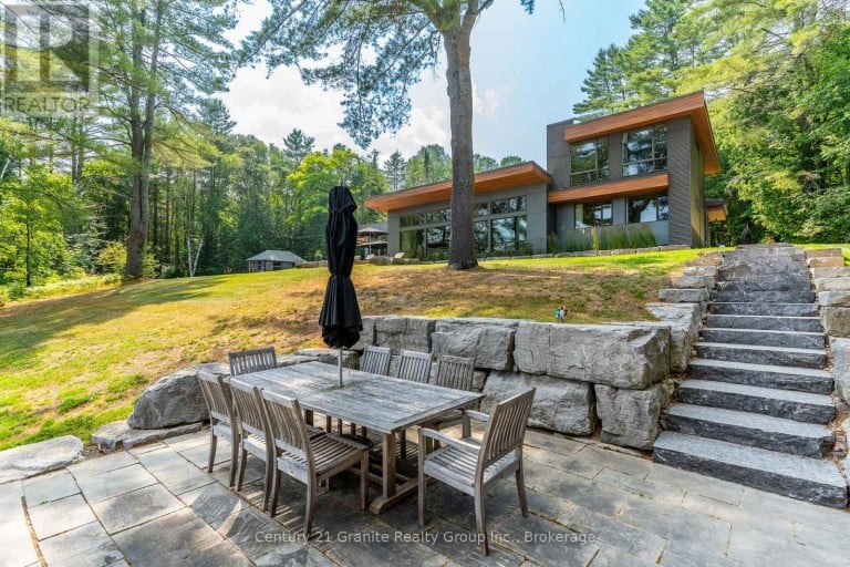 1085 GRACE ROAD, Minden Hills (Minden), Ontario, K0M2K0