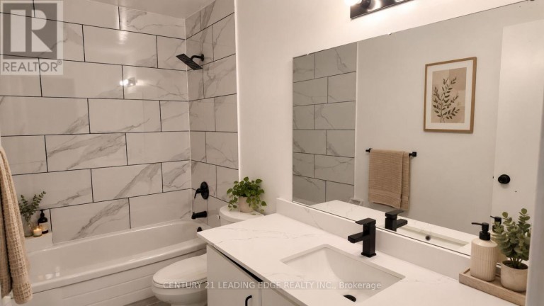 199 - 1055 DUNDAS STREET E, Mississauga (Applewood), Ontario, L4Y3X6