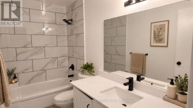 199 - 1055 DUNDAS STREET E Mississauga (Applewood) Ontario photo 2