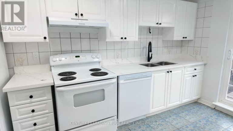 199 - 1055 DUNDAS STREET E, Mississauga (Applewood), Ontario, L4Y3X6
