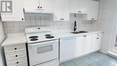 199 - 1055 DUNDAS STREET E Mississauga (Applewood) Ontario photo 8
