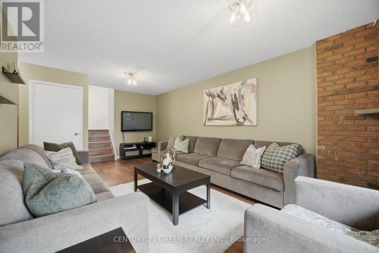 47 ASHFORD COURT, Brampton (Brampton North), Ontario, L6V3E2