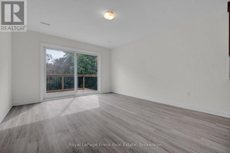 321 ANDERSON AVENUE, Oshawa (McLaughlin), Ontario, L1J2N8