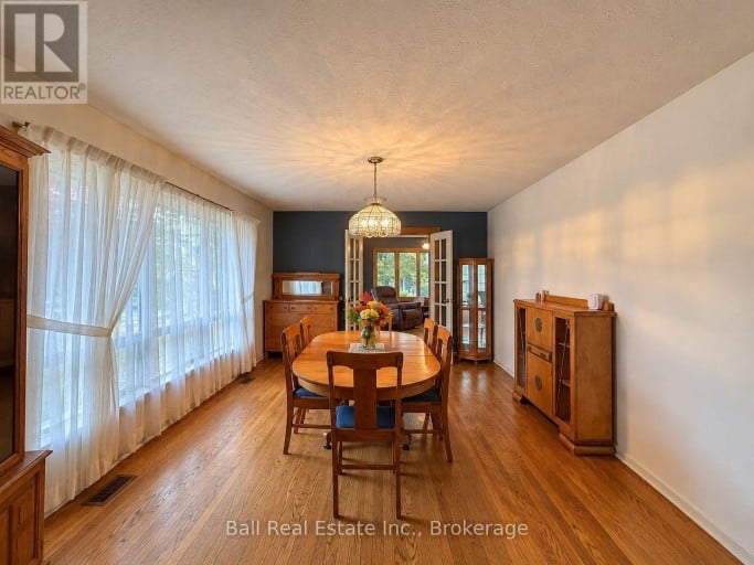 86 ALBERT STREET, Selwyn, Ontario, K0L2H0