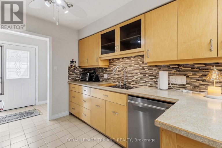 130 FUNDY AVENUE, London East (East O), Ontario, N5W1R9