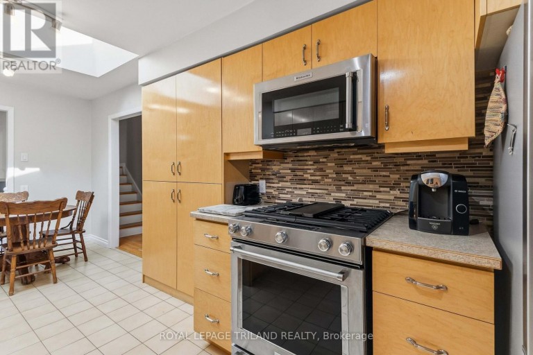 130 FUNDY AVENUE, London East (East O), Ontario, N5W1R9