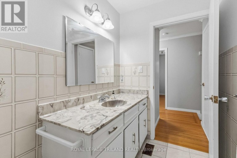 130 FUNDY AVENUE, London East (East O), Ontario, N5W1R9