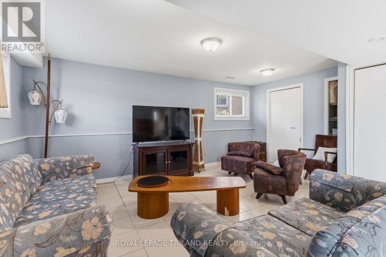 130 FUNDY AVENUE, London East (East O), Ontario, N5W1R9