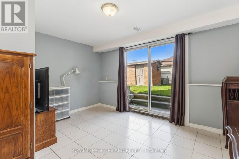 130 FUNDY AVENUE, London East (East O), Ontario, N5W1R9
