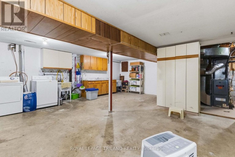 130 FUNDY AVENUE, London East (East O), Ontario, N5W1R9