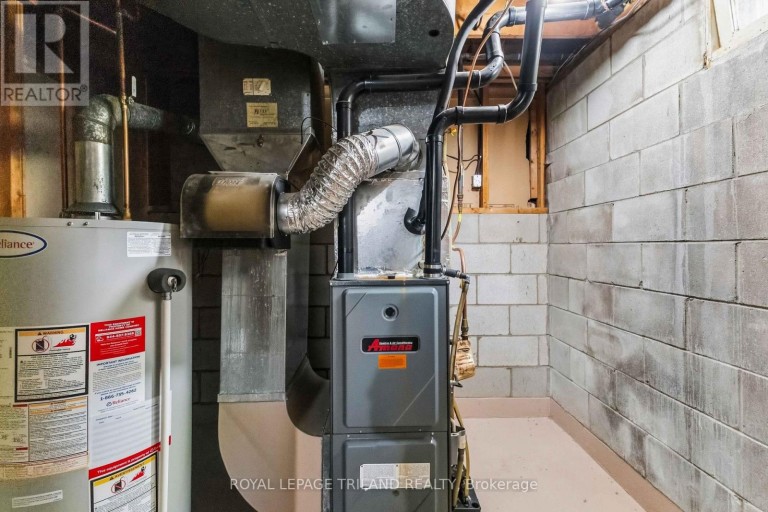130 FUNDY AVENUE, London East (East O), Ontario, N5W1R9