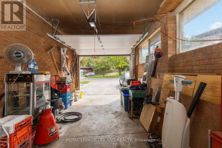 130 FUNDY AVENUE, London East (East O), Ontario, N5W1R9